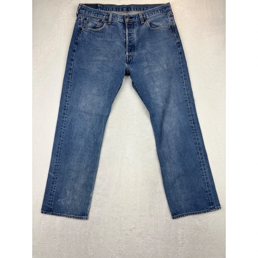 Vintage Levis 501 Mens 38x32 Jeans Light Distressed Blue Grungy Festival Denim